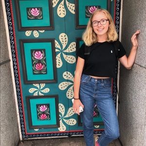 Meet your Posher, Lucy